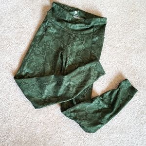 Snake Skin Leggings All in Motion Sm